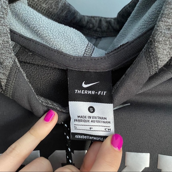 Nike University of Connecticut Therma-Fit Hoodie - Picture 12 of 16